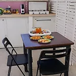 Casa Eduardo Nocleg ze śniadaniem 3*